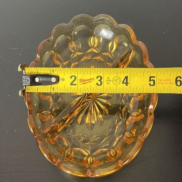 Vintage Indiana Amber Glass Oval Divided Candy Dish - Picture 4 of 5